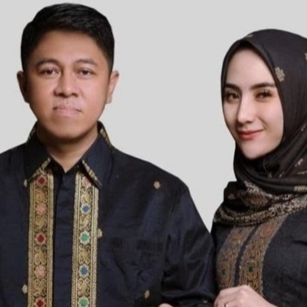 Sosok Adelia Putri Salma yang ternyata seorang istri dari bandar narkoba.