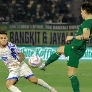 Peluang Emas Terbuang, Persebaya Gagal Kunci Kemenangan Lawan PSIS