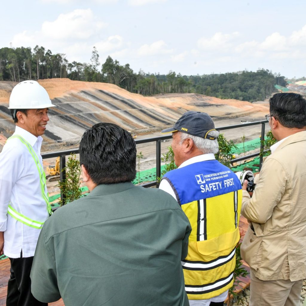 Jokowi rencanakan jalan tol di IKN sudah bisa digunakan pada Juni 2024. Foto: Laman Sekretariat Kabinet RI
