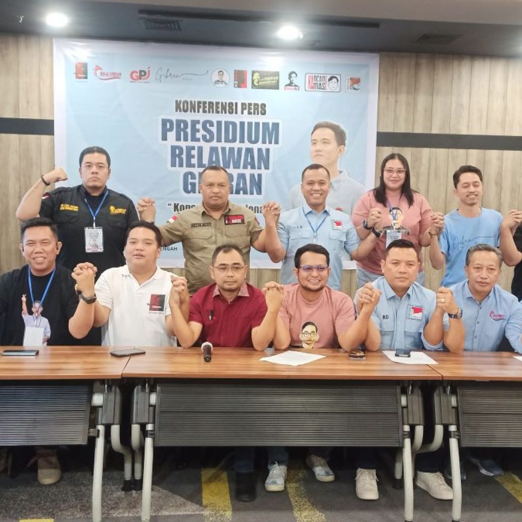 Relawan Gibran menunggu arahan dari Gibran untuk sambut Pilkada 2024. Foto: Dok. Alan Henry