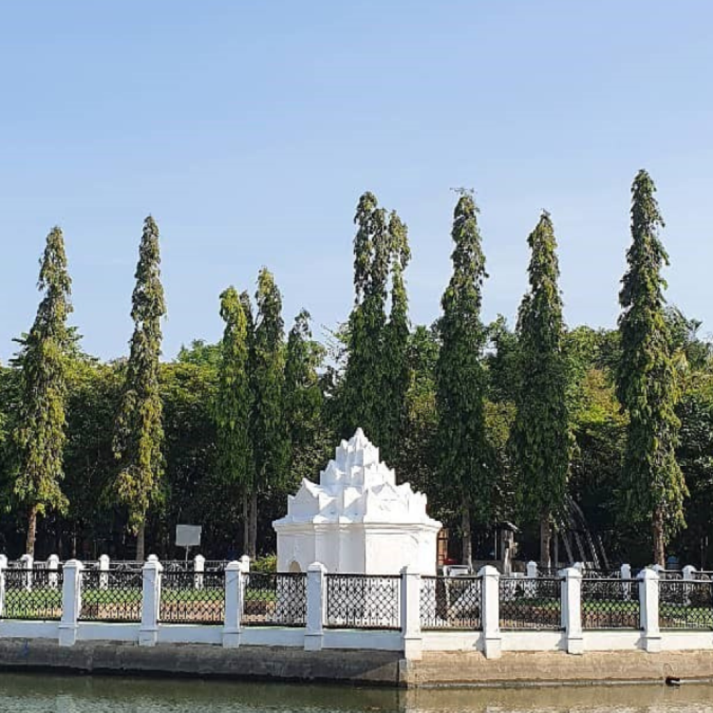 TUTURPEDIA - 4 Rekomendasi Wisata Sejarah di Banda Aceh yang Wajib Dikunjungi untuk Menambah Pengetahuan 