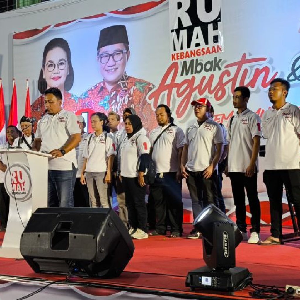 Deklarasi dukungan Rumah Kebangsaan ke pasangan calon Agustina-Iswar di Pilwakot Semarang. Foto: Dok. Alan Henry