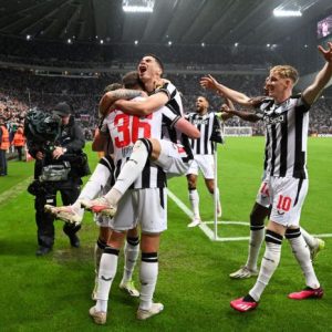 Newcastle United Raih Kemenangan Perdana Usai Bantai PSG 4-1