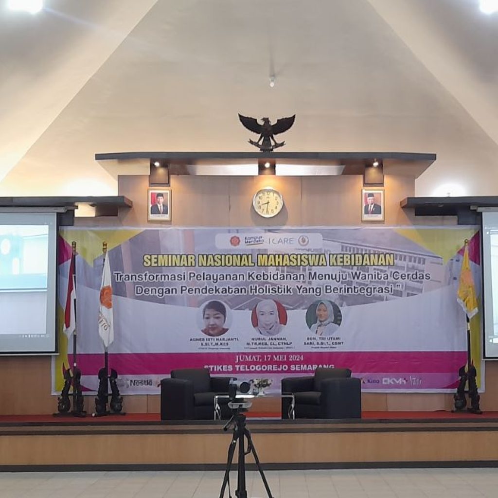 Seminar nasional mahasiswa kebidanan STIKES Telogorejo. Foto: Dokumentasi Tuturpedia (Rizal Akbar)