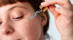 Ini kandungan serum yang bisa samarkan flek hitam di wajah. Foto: freepik.com/freepik