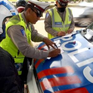 Pengiriman Surat Tilang via SMS dan WhatsApp Dihentikan Sementara, Ini Alasannya