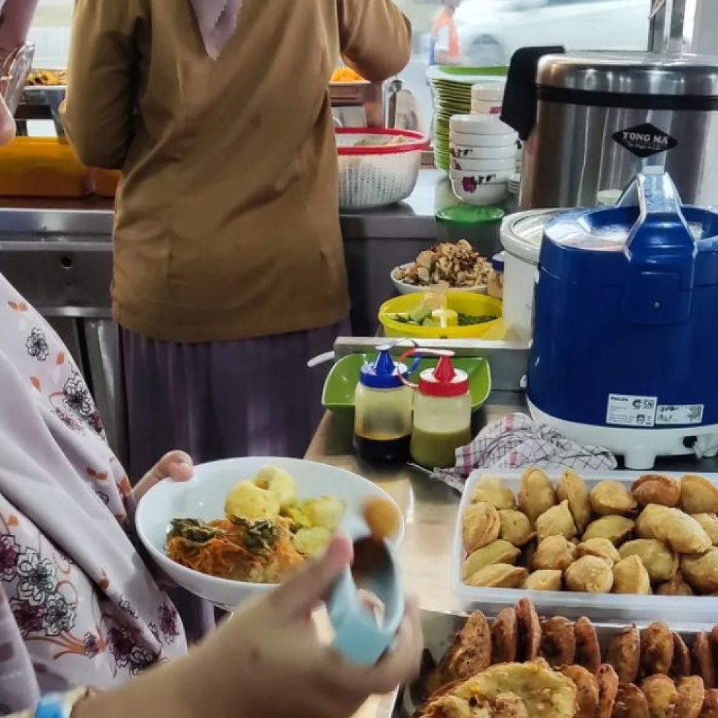 TUTURPEDIA - Enak dan Pasti Kenyang! 5 Rekomendasi Tempat Sarapan di Banda Aceh Populer dan Pernah Dikunjungi Pejabat 