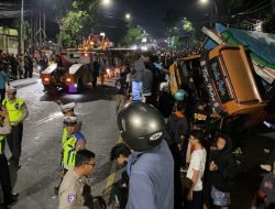 Rem Blong Diduga Penyebab Kecelakaan Karambol di Dekat Terminal Banyumanik, Lalin Sempat Macet Total