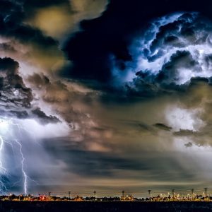 Prediksi BMKG soal Ancaman Banjir Besar di Awal Tahun 2025, yang Disebut Mirip Tahun 2020