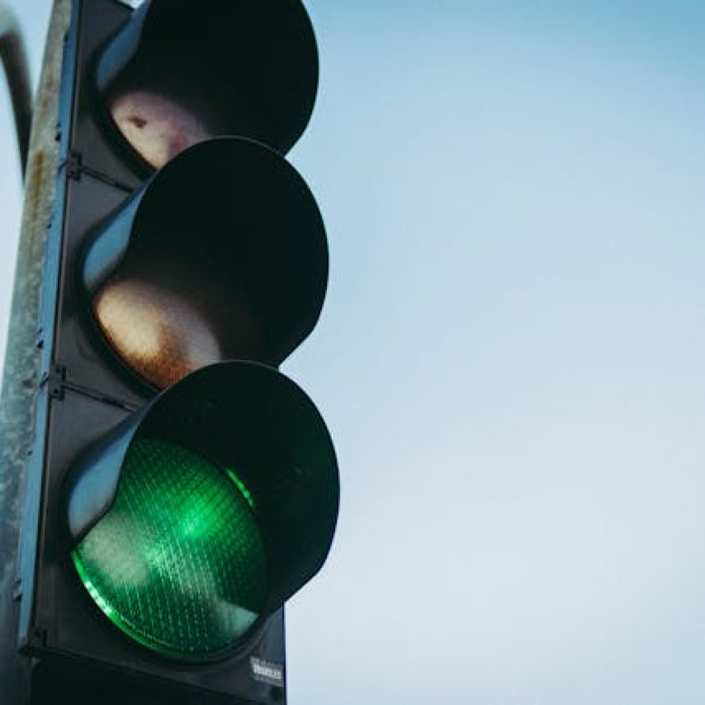 Pengalihan arus di 4 ruas jalan sehubungan dengan peringatan Pertempuran Lima Hari di Semarang. Foto: pexels.com/dudumatik
