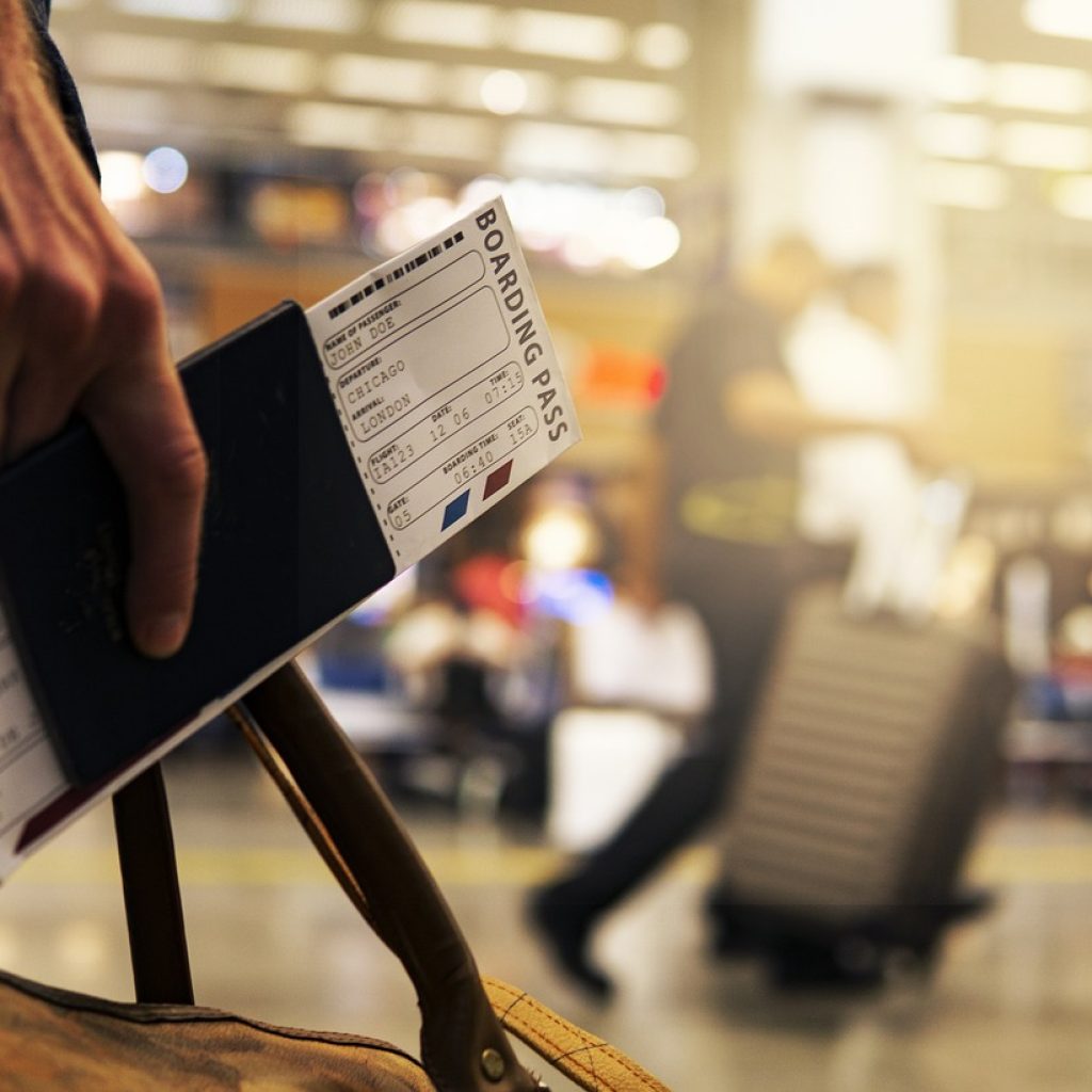 Daftar 75 Destinasi Negara Bebas Visa untuk Pemegang Paspor Indonesia