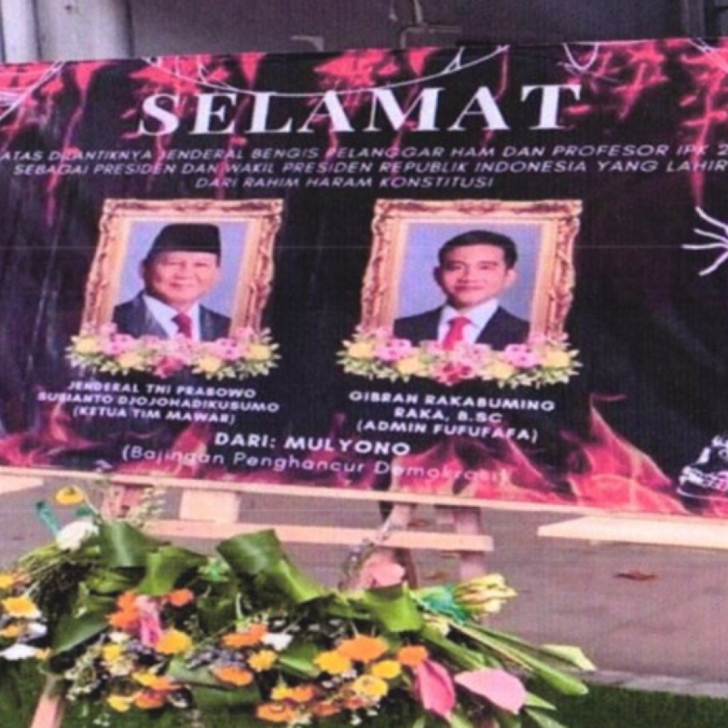 Karangan bunga BEM FISIP Unair. Foto: BEM Fisip Unair