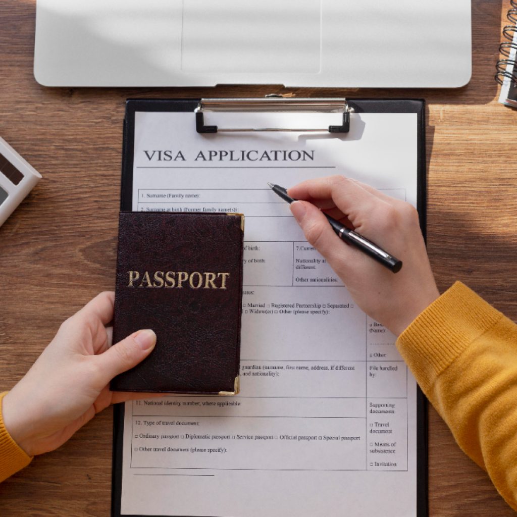 Inilah dia puluhan negara bebas visa yang cocok untuk orang Indonesia datangi akhir tahun. Foto: freepik.com/freepik