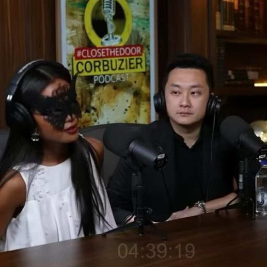 Lola dan Rio Motret. (Foto: YouTube Deddy Corbuzier)
